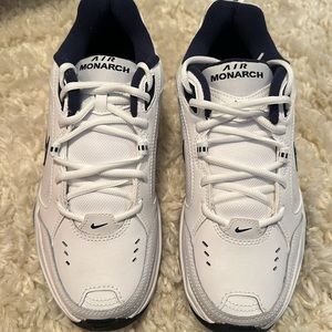 New, Nike Air Monarch IV US size 8
